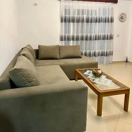 Seaside Escape Sarandë
